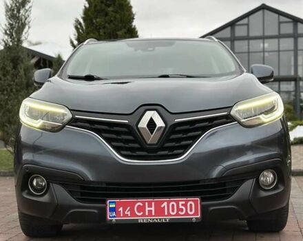 Серый Рено Kadjar, объемом двигателя 1.46 л и пробегом 152 тыс. км за 16999 $, фото 5 на Automoto.ua
