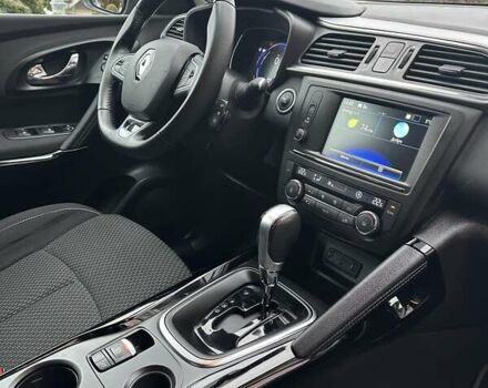 Серый Рено Kadjar, объемом двигателя 1.46 л и пробегом 152 тыс. км за 16999 $, фото 86 на Automoto.ua