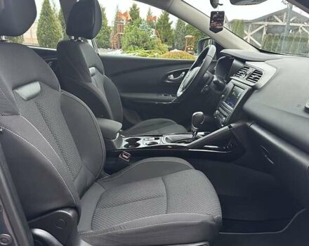 Серый Рено Kadjar, объемом двигателя 1.46 л и пробегом 152 тыс. км за 16999 $, фото 85 на Automoto.ua
