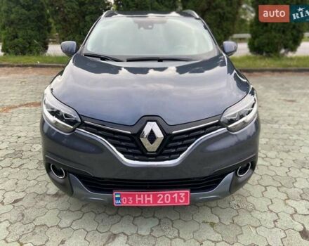 Серый Рено Kadjar, объемом двигателя 1.5 л и пробегом 77 тыс. км за 15500 $, фото 2 на Automoto.ua