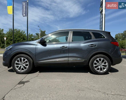 Серый Рено Kadjar, объемом двигателя 1.5 л и пробегом 184 тыс. км за 19100 $, фото 1 на Automoto.ua