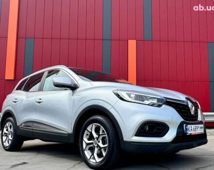 Серый Рено Kadjar, объемом двигателя 1.5 л и пробегом 167 тыс. км за 18500 $, фото 2 на Automoto.ua