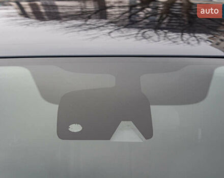 Серый Рено Kadjar, объемом двигателя 0 л и пробегом 77 тыс. км за 15900 $, фото 18 на Automoto.ua