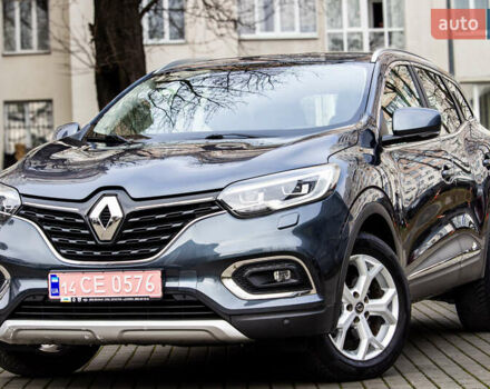 Серый Рено Kadjar, объемом двигателя 0 л и пробегом 77 тыс. км за 15900 $, фото 14 на Automoto.ua