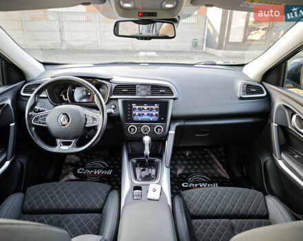 Серый Рено Kadjar, объемом двигателя 1.5 л и пробегом 153 тыс. км за 21300 $, фото 24 на Automoto.ua