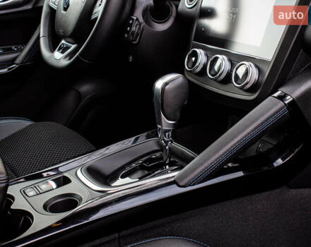 Серый Рено Kadjar, объемом двигателя 0 л и пробегом 77 тыс. км за 15900 $, фото 39 на Automoto.ua