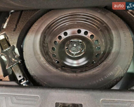 Серый Рено Kadjar, объемом двигателя 1.5 л и пробегом 184 тыс. км за 19100 $, фото 31 на Automoto.ua