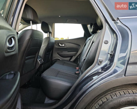 Серый Рено Kadjar, объемом двигателя 1.5 л и пробегом 153 тыс. км за 21300 $, фото 47 на Automoto.ua