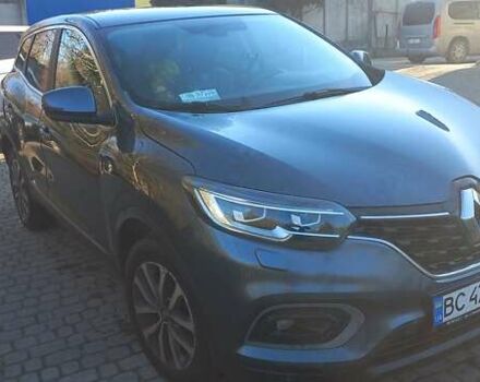 Серый Рено Kadjar, объемом двигателя 1.46 л и пробегом 145 тыс. км за 20000 $, фото 3 на Automoto.ua