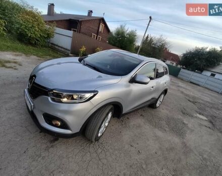 Серый Рено Kadjar, объемом двигателя 1.46 л и пробегом 181 тыс. км за 19000 $, фото 5 на Automoto.ua