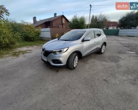 Серый Рено Kadjar, объемом двигателя 1.46 л и пробегом 181 тыс. км за 19000 $, фото 7 на Automoto.ua