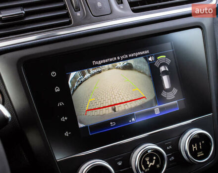 Серый Рено Kadjar, объемом двигателя 0 л и пробегом 77 тыс. км за 15900 $, фото 58 на Automoto.ua