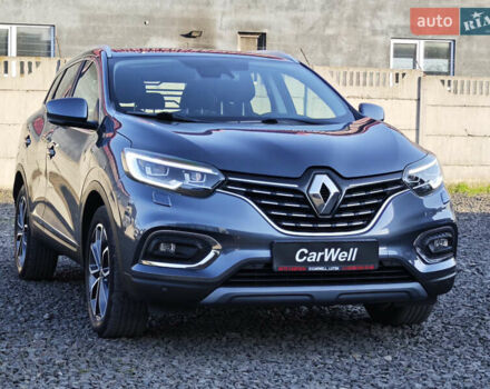 Серый Рено Kadjar, объемом двигателя 1.5 л и пробегом 153 тыс. км за 21300 $, фото 1 на Automoto.ua