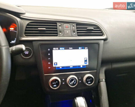 Серый Рено Kadjar, объемом двигателя 1.5 л и пробегом 184 тыс. км за 19100 $, фото 28 на Automoto.ua