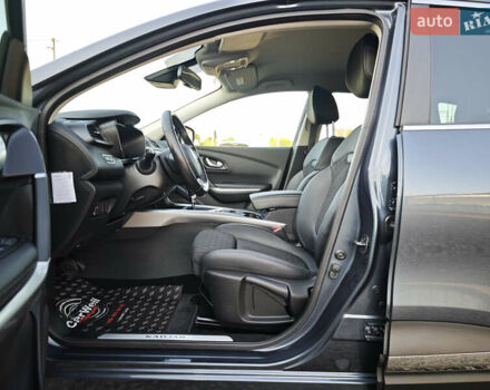 Серый Рено Kadjar, объемом двигателя 1.5 л и пробегом 153 тыс. км за 21300 $, фото 21 на Automoto.ua