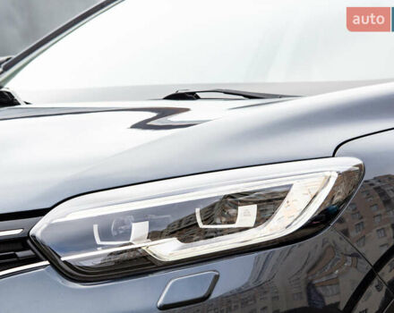 Серый Рено Kadjar, объемом двигателя 0 л и пробегом 77 тыс. км за 15900 $, фото 8 на Automoto.ua