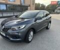Серый Рено Kadjar, объемом двигателя 1.5 л и пробегом 144 тыс. км за 18500 $, фото 4 на Automoto.ua