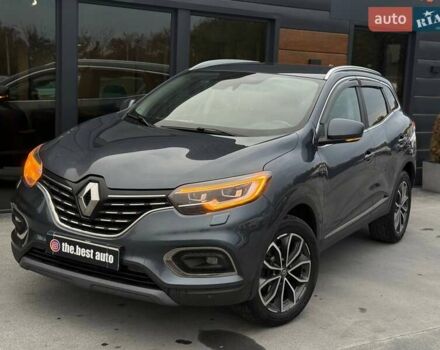Серый Рено Kadjar, объемом двигателя 1.46 л и пробегом 362 тыс. км за 13900 $, фото 2 на Automoto.ua