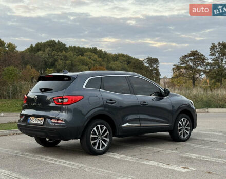 Сірий Рено Kadjar, об'ємом двигуна 1.5 л та пробігом 88 тис. км за 21700 $, фото 1 на Automoto.ua