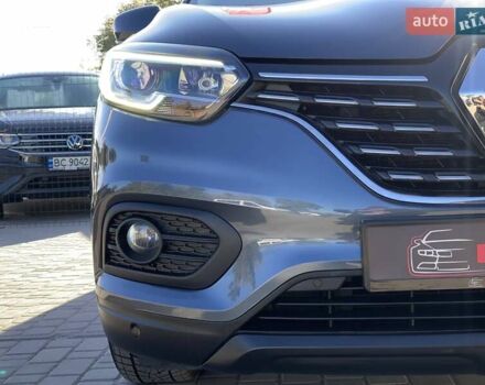 Сірий Рено Kadjar, об'ємом двигуна 1.5 л та пробігом 157 тис. км за 19999 $, фото 5 на Automoto.ua