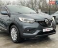 Серый Рено Kadjar, объемом двигателя 1.5 л и пробегом 147 тыс. км за 19999 $, фото 7 на Automoto.ua