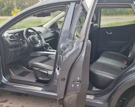 Серый Рено Kadjar, объемом двигателя 1.5 л и пробегом 139 тыс. км за 18950 $, фото 15 на Automoto.ua