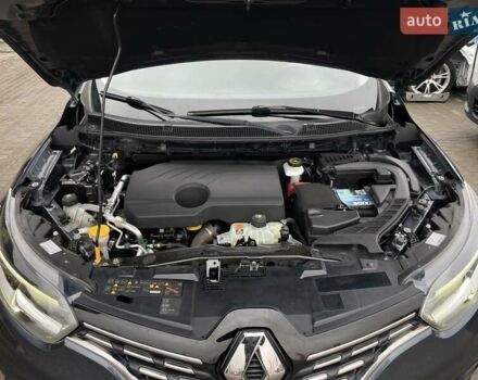 Серый Рено Kadjar, объемом двигателя 1.5 л и пробегом 147 тыс. км за 19999 $, фото 59 на Automoto.ua
