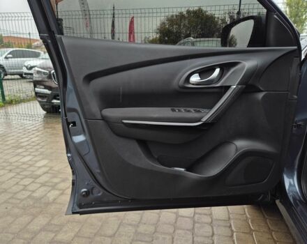 Серый Рено Kadjar, объемом двигателя 1.5 л и пробегом 165 тыс. км за 20255 $, фото 8 на Automoto.ua