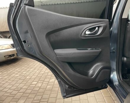 Серый Рено Kadjar, объемом двигателя 0 л и пробегом 147 тыс. км за 19999 $, фото 13 на Automoto.ua