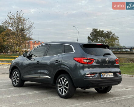 Сірий Рено Kadjar, об'ємом двигуна 1.5 л та пробігом 88 тис. км за 21700 $, фото 2 на Automoto.ua