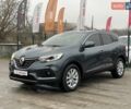 Серый Рено Kadjar, объемом двигателя 1.5 л и пробегом 147 тыс. км за 19999 $, фото 1 на Automoto.ua