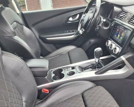 Серый Рено Kadjar, объемом двигателя 1.5 л и пробегом 139 тыс. км за 18950 $, фото 84 на Automoto.ua