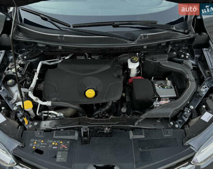 Сірий Рено Kadjar, об'ємом двигуна 1.5 л та пробігом 88 тис. км за 21700 $, фото 30 на Automoto.ua