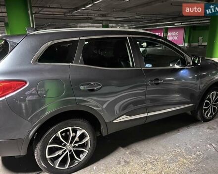 Серый Рено Kadjar, объемом двигателя 1.46 л и пробегом 102 тыс. км за 21600 $, фото 2 на Automoto.ua