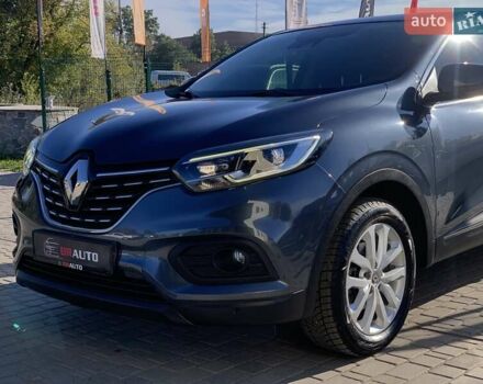 Сірий Рено Kadjar, об'ємом двигуна 1.5 л та пробігом 157 тис. км за 19999 $, фото 3 на Automoto.ua