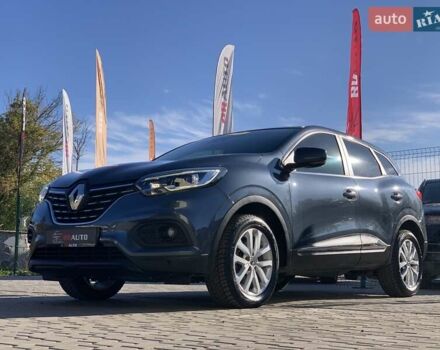 Сірий Рено Kadjar, об'ємом двигуна 1.5 л та пробігом 157 тис. км за 19999 $, фото 2 на Automoto.ua