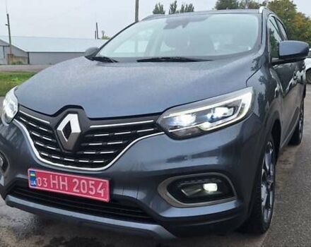 Серый Рено Kadjar, объемом двигателя 1.5 л и пробегом 139 тыс. км за 18950 $, фото 112 на Automoto.ua