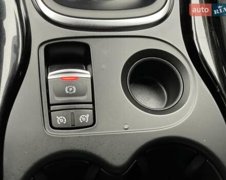 Серый Рено Kadjar, объемом двигателя 1.5 л и пробегом 147 тыс. км за 19999 $, фото 48 на Automoto.ua