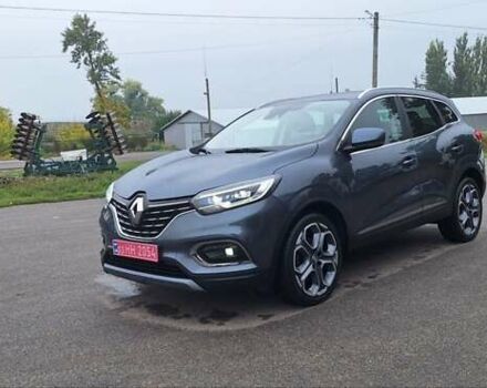 Серый Рено Kadjar, объемом двигателя 1.5 л и пробегом 139 тыс. км за 18950 $, фото 59 на Automoto.ua