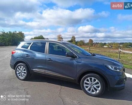 Серый Рено Kadjar, объемом двигателя 1.46 л и пробегом 188 тыс. км за 18300 $, фото 37 на Automoto.ua