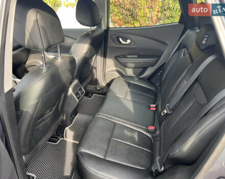 Серый Рено Kadjar, объемом двигателя 1.6 л и пробегом 52 тыс. км за 21500 $, фото 12 на Automoto.ua