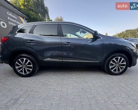 Серый Рено Kadjar, объемом двигателя 1.5 л и пробегом 69 тыс. км за 22999 $, фото 19 на Automoto.ua