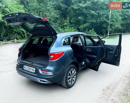 Серый Рено Kadjar, объемом двигателя 1.46 л и пробегом 58 тыс. км за 22500 $, фото 13 на Automoto.ua