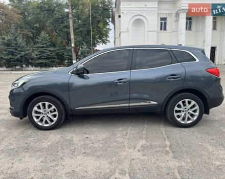 Серый Рено Kadjar, объемом двигателя 1.46 л и пробегом 59 тыс. км за 22000 $, фото 5 на Automoto.ua