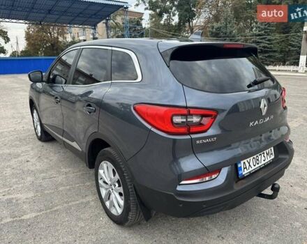 Серый Рено Kadjar, объемом двигателя 1.46 л и пробегом 59 тыс. км за 22000 $, фото 3 на Automoto.ua