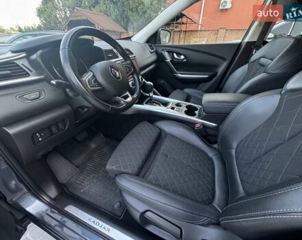Серый Рено Kadjar, объемом двигателя 1.5 л и пробегом 69 тыс. км за 22999 $, фото 1 на Automoto.ua