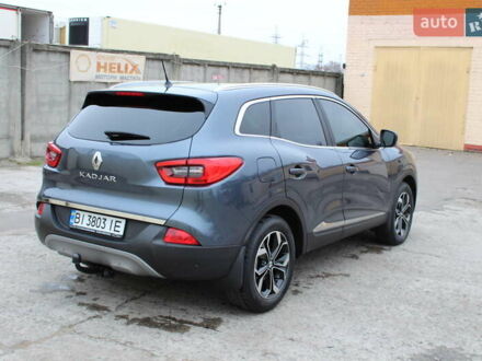 Серый Рено Kadjar, объемом двигателя 1.6 л и пробегом 92 тыс. км за 17500 $, фото 1 на Automoto.ua