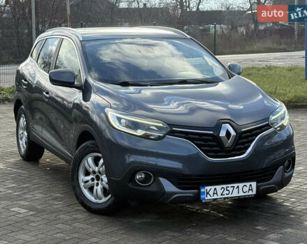 Серый Рено Kadjar, объемом двигателя 1.46 л и пробегом 275 тыс. км за 12900 $, фото 1 на Automoto.ua
