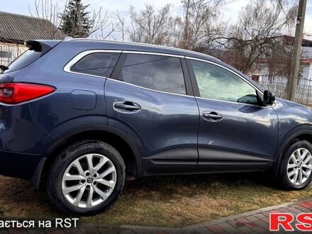 Серый Рено Kadjar, объемом двигателя 1.5 л и пробегом 113 тыс. км за 16700 $, фото 1 на Automoto.ua