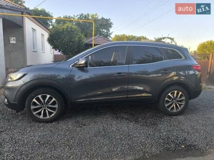Серый Рено Kadjar, объемом двигателя 1.46 л и пробегом 280 тыс. км за 14600 $, фото 1 на Automoto.ua